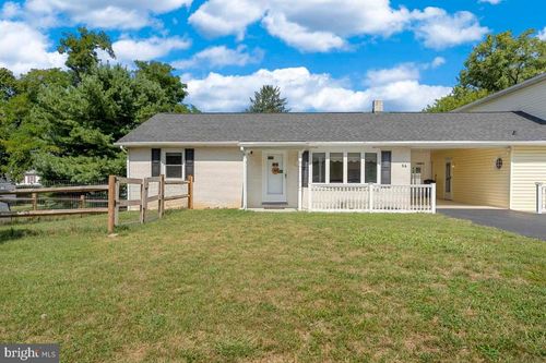 54 W Henrietta St, SMITHSBURG, MD, 21783-9701 | Card Image