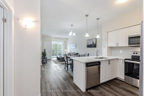 315-610 Farmstead Dr, Milton, ON, L9T8X5 | Card Image