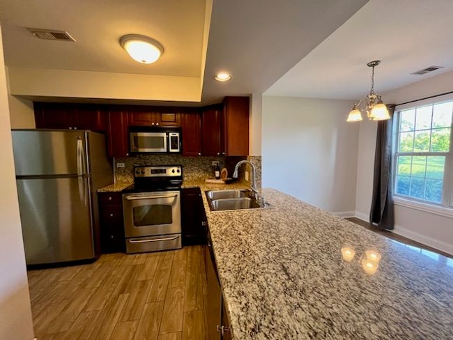 APT-115 - 11 Foxcroft Rd, Townhouse with 2 bedrooms, 2 bathrooms and 2 parking in Naperville IL | Image 13