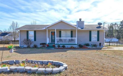 70 Grove Creek Dr, Locust Grove, GA, 30248-3903 | Card Image