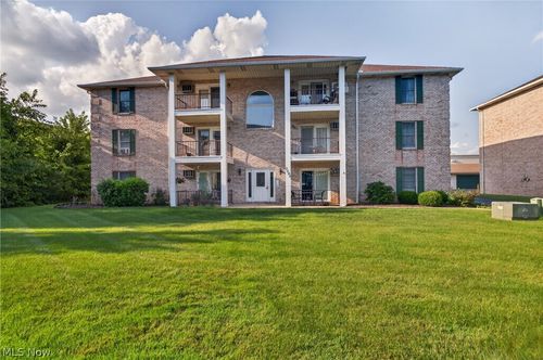 3-7380 Eisenhower Dr, Boardman, OH, 44512-5784 | Card Image
