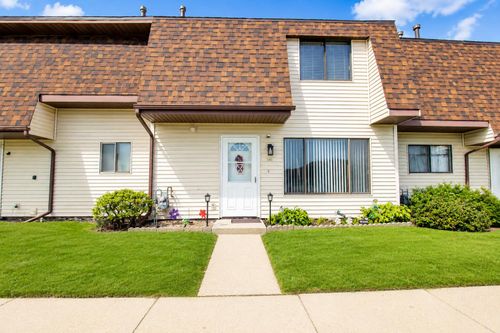 347 E 60th Dr, Merrillville, IN, 46410-3011 | Card Image
