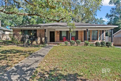 2705 Woodcliff Dr E, Mobile, AL, 36693-4432 | Card Image