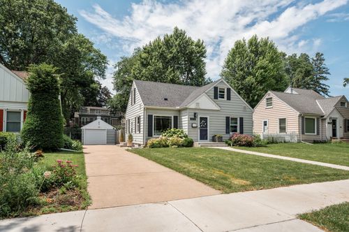 3010 Quebec Ave S, Saint Louis Park, MN, 55426-3253 | Card Image