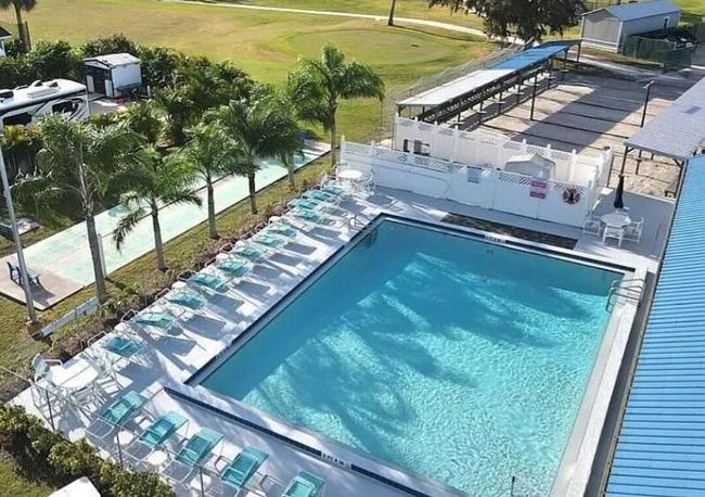 13841 Se 125 Th Ter, House other with 2 bedrooms, 1 bathrooms and null parking in Okeechobee FL | Image 14