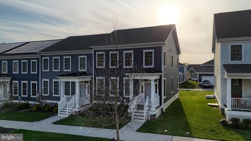 1530 Schwinn St, MIDDLETOWN, DE, 19709-1551 | Card Image