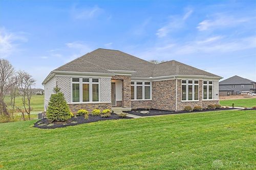 2504 Bent Grass Dr, Dayton, OH, 45431 | Card Image