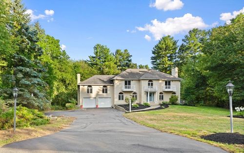 127 Tucker Farm Rd, North Andover, MA, 01845-5500 | Card Image