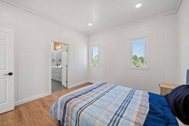 111 Starlight Path Path, House other with 4 bedrooms, 4 bathrooms and 2 parking in Red Rock TX | Image 24