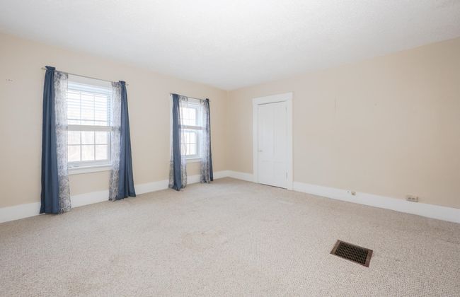 38 Island St, House other with 3 bedrooms, 1 bathrooms and null parking in Wilton NH | Image 5