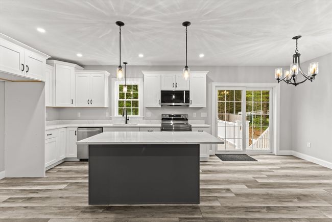 10 Leonard St, House other with 4 bedrooms, 3 bathrooms and 6 parking in Lakeville MA | Image 22
