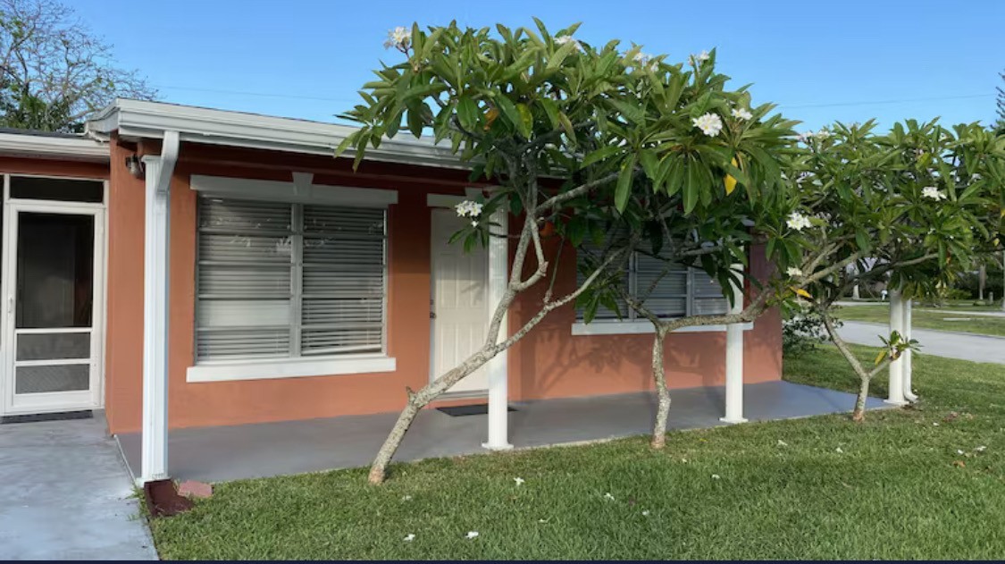 6th Ave, Vero Beach, FL 32960