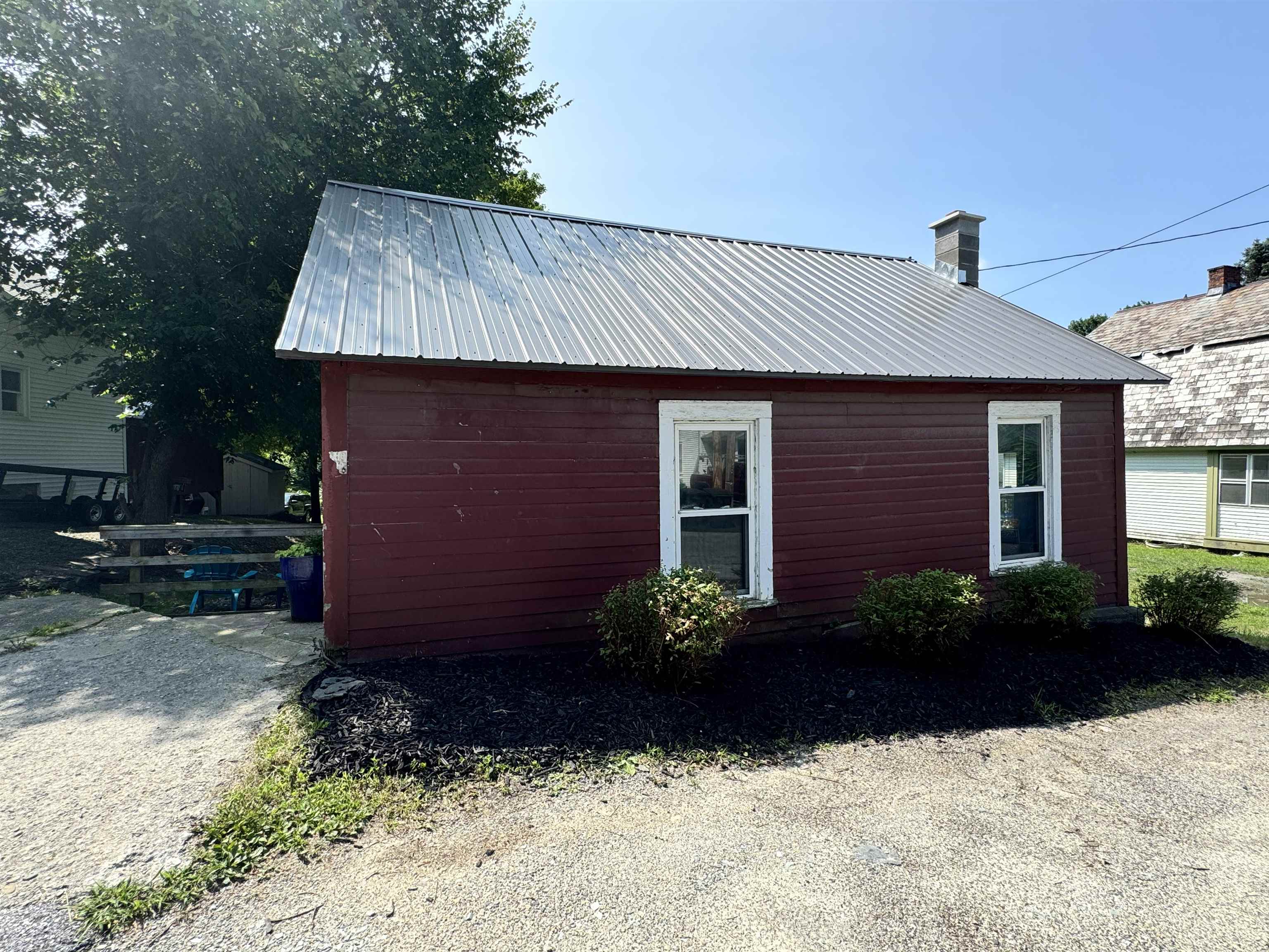 Furnace St, Poultney, VT 05764
