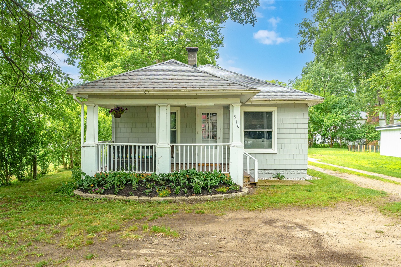 Kalamazoo St, Allegan, MI 49010