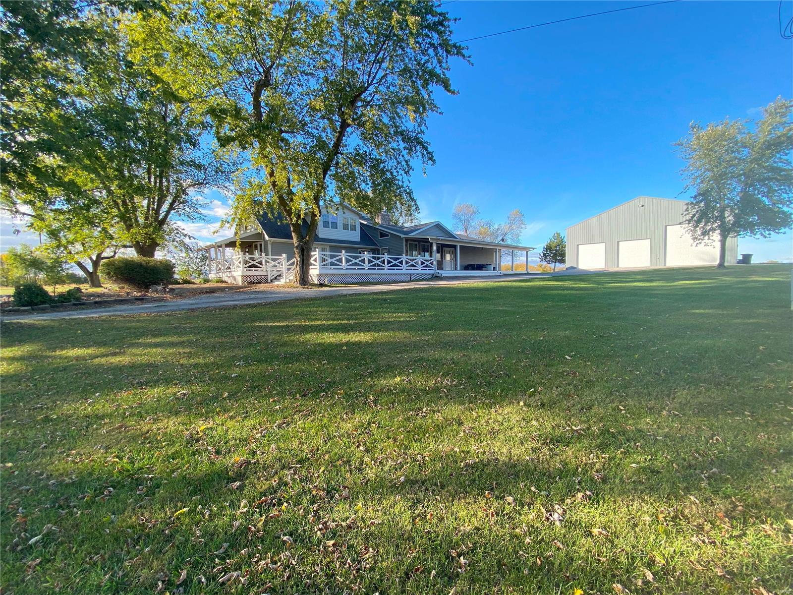 Buffalo Ln, New London, MO 63459