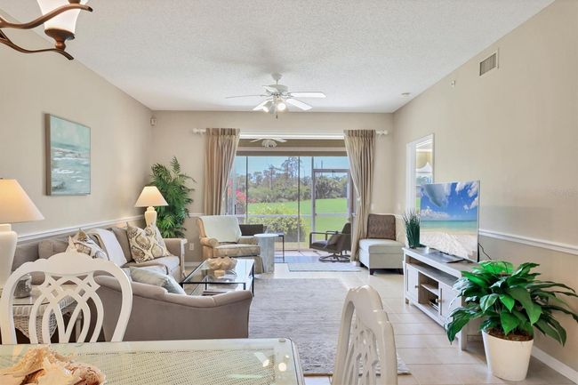 UNIT-1215 - 9641 Castle Point Dr, Condo with 2 bedrooms, 2 bathrooms and null parking in Sarasota FL | Image 8