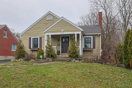 26 W Mills Ave, Wyoming, OH, 45215-4221 | Card Image