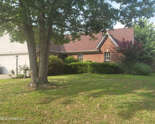 6654 Sinclair Dr, Horn Lake, MS, 38637-2598 | Card Image