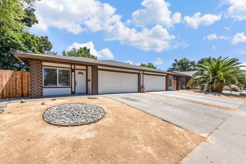 801 California St, Woodland, CA, 95695-4401 | Card Image