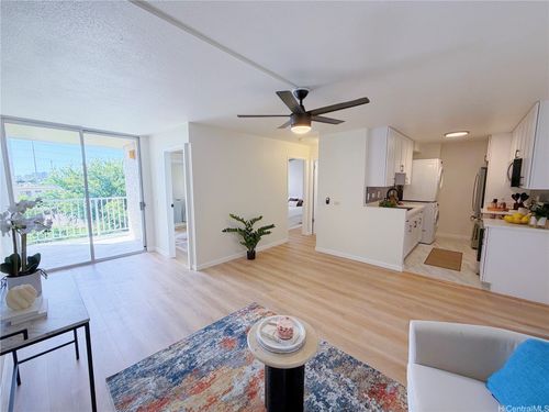 b407-1260 Richard Ln, Honolulu, HI, 96819-4577 | Card Image