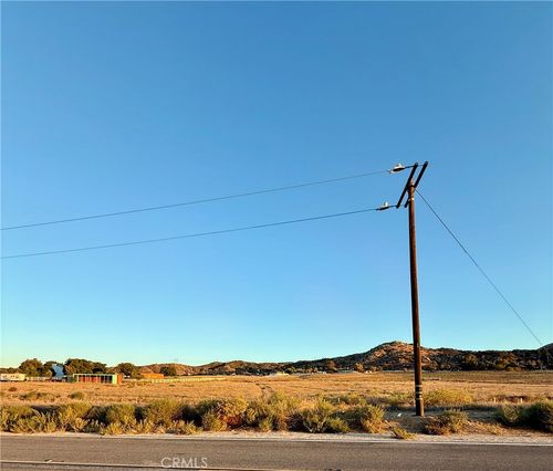 2 Montgomery Ave, Nuevo, CA, 92567 | Card Image