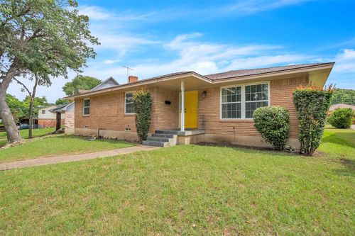 5922 Spring Glen Dr, Dallas, TX, 75232-2860 | Card Image