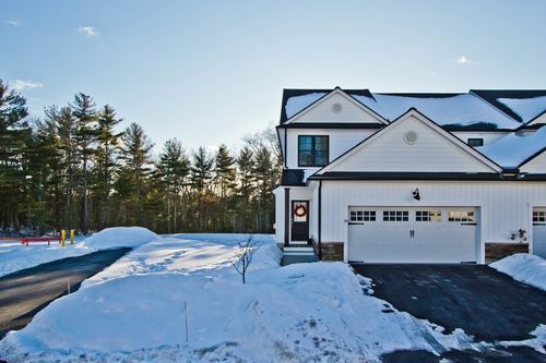 36-36 Compass Point Dr, Douglas, MA, 01516-0616 | Card Image