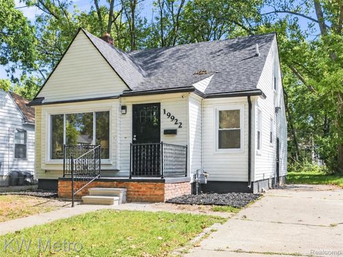 19922 Stahelin Ave, Detroit, MI, 48219-1533 | Card Image