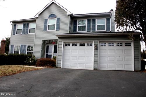 1359 Chase Rd, NEWTOWN, PA, 18940-3715 | Card Image