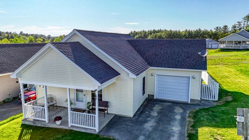 62 Village Circle, Augusta, ME, 04330 | Card Image