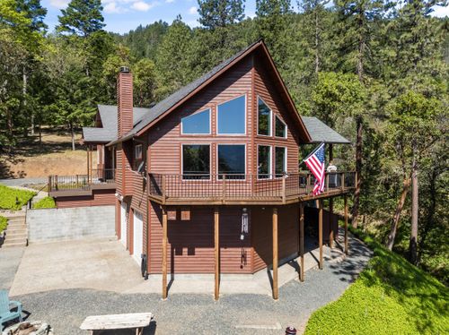 622 Schieffelin Gulch Road, Gold Hill, OR, 97525 | Card Image