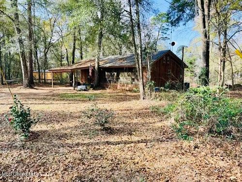 87 Russell Rd, Moselle, MS, 39459-9697 | Card Image