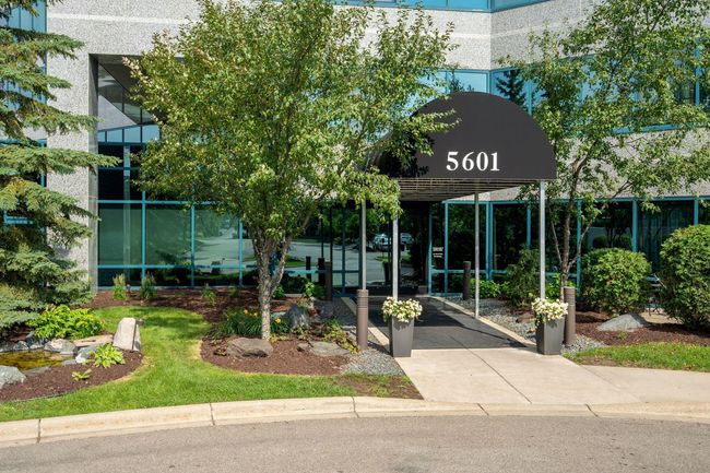 UNIT-318 - 5601 Smetana Dr, Condo with 1 bedrooms, 1 bathrooms and null parking in Minnetonka MN | Image 32