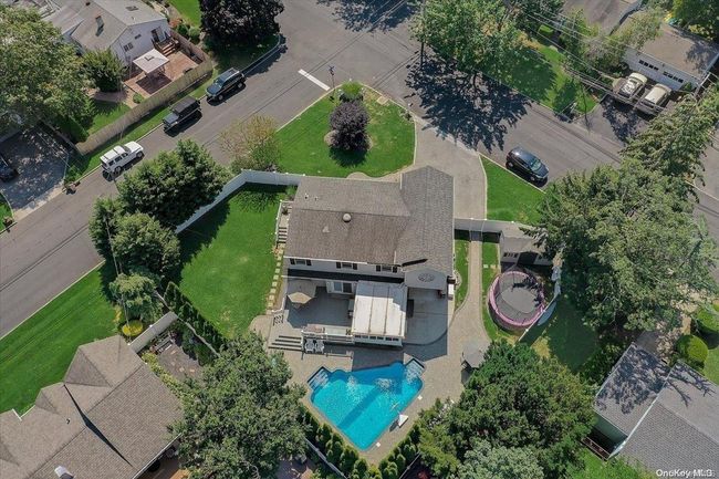 11 13 Th St, House other with 4 bedrooms, 3 bathrooms and null parking in Bohemia NY | Image 35