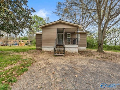 348 Vivian Jarrett Cir, Arab, AL, 35016-4313 | Card Image