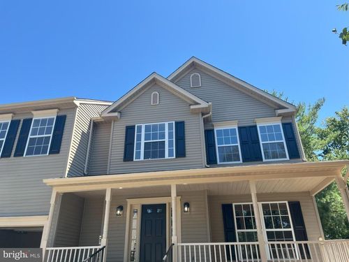 1015 Consideration Ln, HYATTSVILLE, MD, 20785-5806 | Card Image