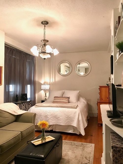 512-8 Garrison St, Boston, MA, 02116-5720 | Card Image