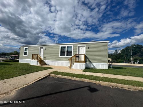 5 Justin Ct, Hazlet, NJ, 07730-4122 | Card Image