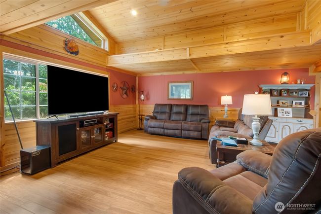 19127 Patterson Rd E, House other with 5 bedrooms, 3 bathrooms and 5 parking in Orting WA | Image 7