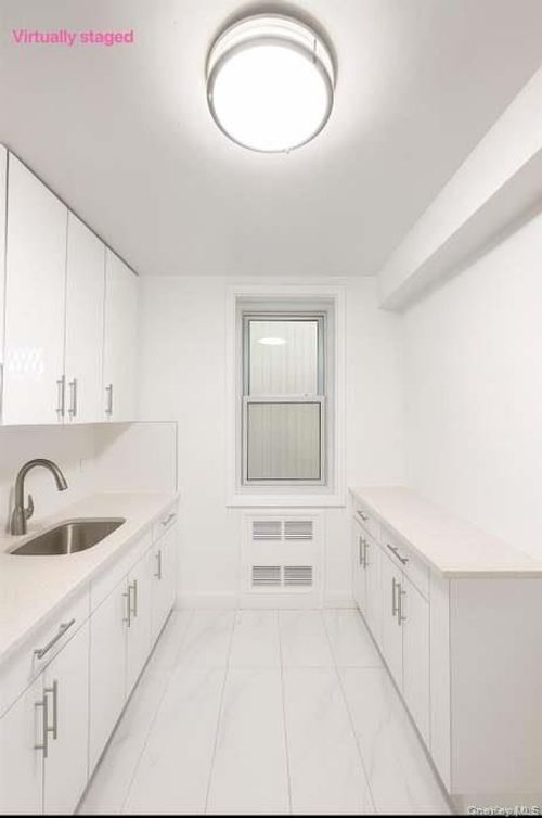 d-13950 35th Ave, Flushing, NY, 11354-3544 | Card Image