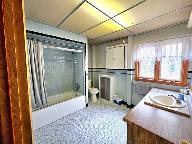 46 Salisbury Ave, House other with 3 bedrooms, 1 bathrooms and null parking in Moosup CT | Image 18