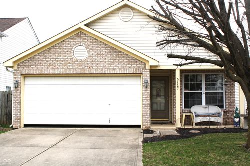 5437 Powder River Ct, Indianapolis, IN, 46221-4688 | Card Image