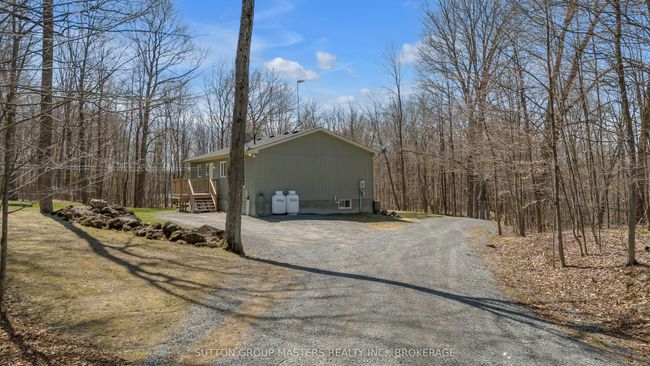 324 13 Island Lake Rd, House other with 4 bedrooms, 4 bathrooms and 15 parking in Godfrey ON | Image 40