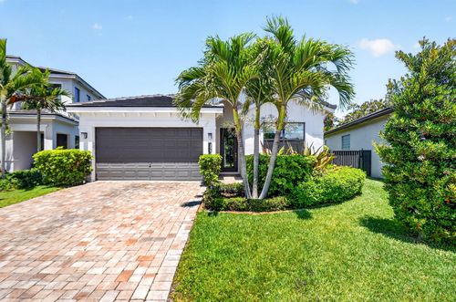 7563 Moonrise Drive, Lake Worth, FL, 33467 | Card Image