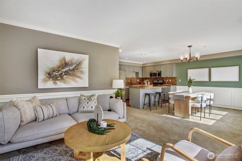 apt-103-10549 Stone Ave N, Seattle, WA, 98133-8912 | Card Image