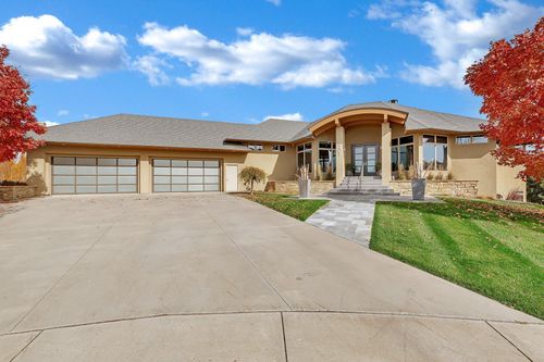 4201 32nd St S, Saint Cloud, MN, 56301-3001 | Card Image