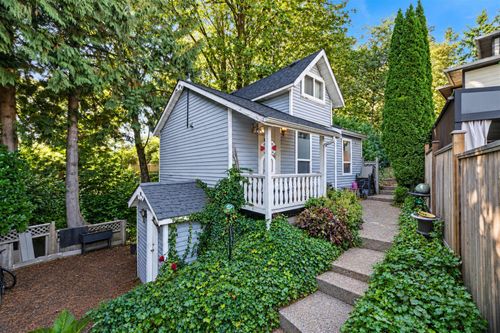 1004 Delestre Ave, Coquitlam, BC, V3K2G8 | Card Image
