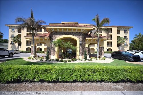 203-2351 Lakeview Dr, Sebring, FL, 33870-4914 | Card Image