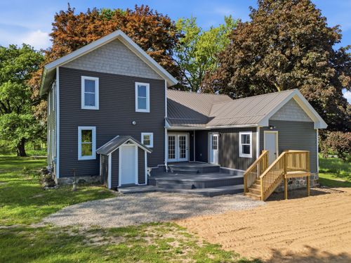 4578 9 Mile Road, Remus, MI, 49340 | Card Image