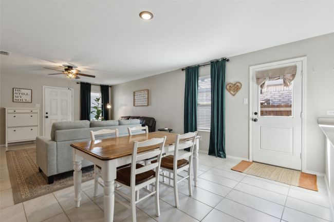 7029 Adderly Rd, House other with 3 bedrooms, 2 bathrooms and null parking in Pilot Point TX | Image 11
